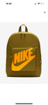 Mochila Nike verde