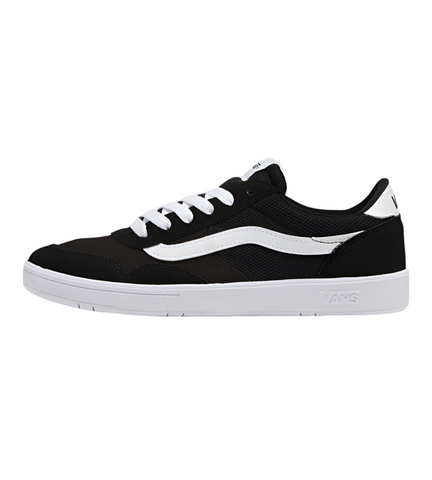 Tenis vans cruze too cc