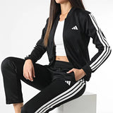 Conjunto deportivo adidas