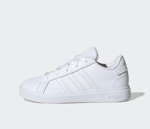 Adidas Grand court Nico